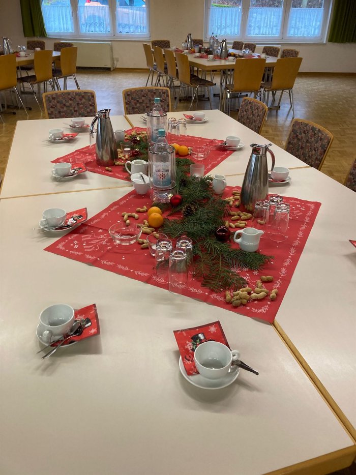 2025Adventskaffee-1